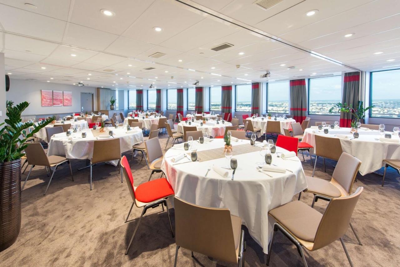 Hotel Radisson Blu Hotel, 4*