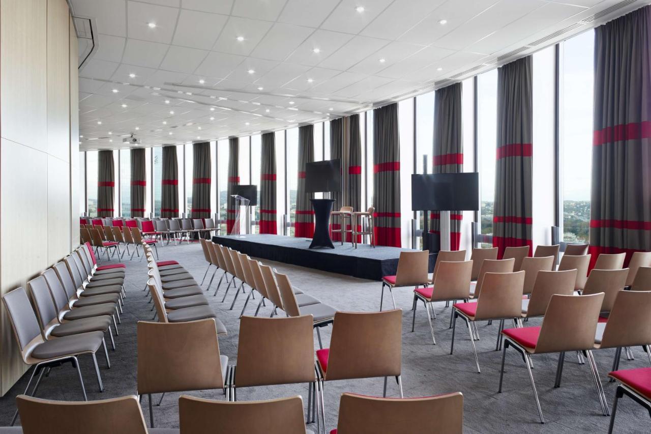 Radisson Blu Hotel, 4*