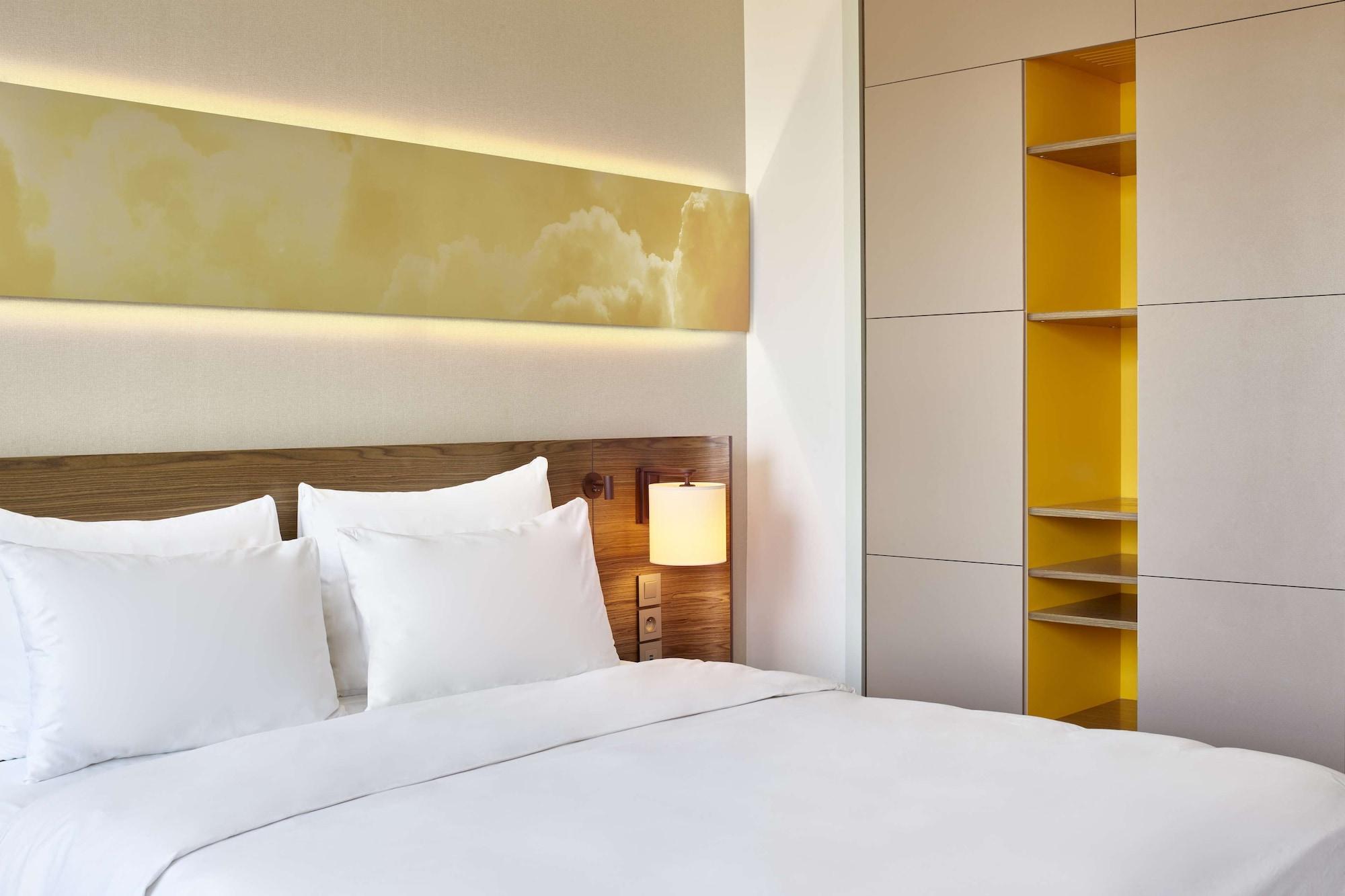 Radisson Blu Hotel, 4* Lyon